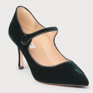 NWT LK BENNETT green velvet heels, size 8US/38.5EU